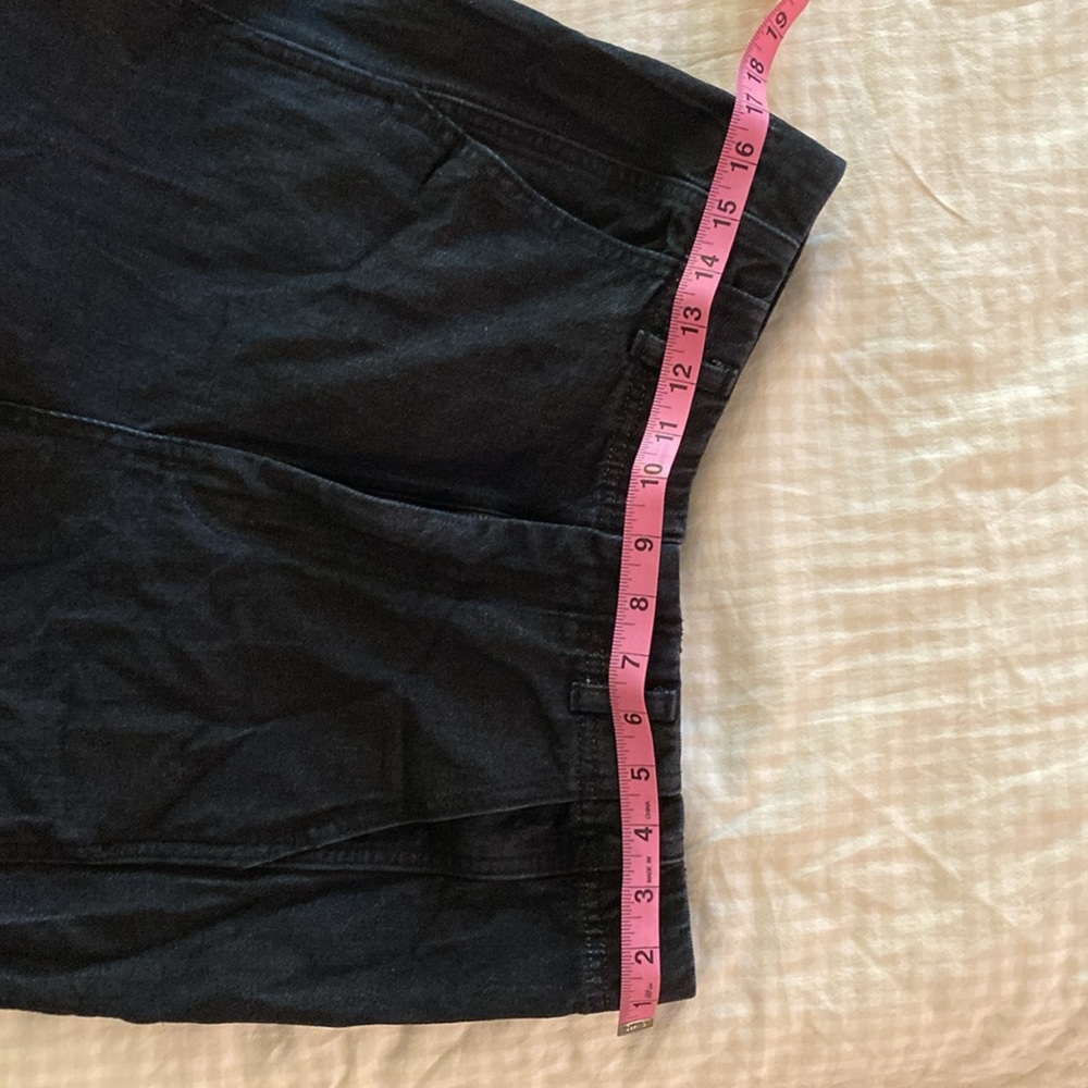EUC Delen Denim in vintage Black